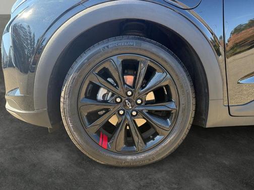 Mosaic Black Metallic 2023 Chevrolet Bolt EUV FWD Premier