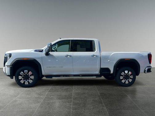 2025 GMC Sierra 3500 Denali