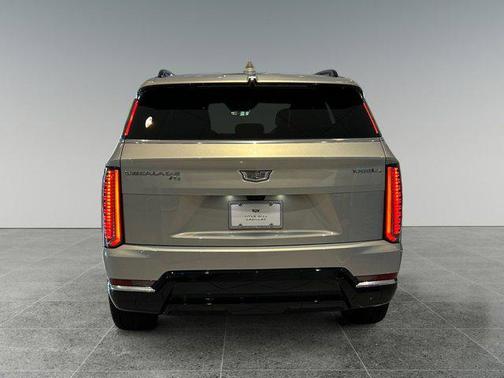 2025 Cadillac Escalade Luxury