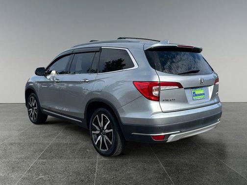 2021 Honda Pilot Touring 8-Passenger