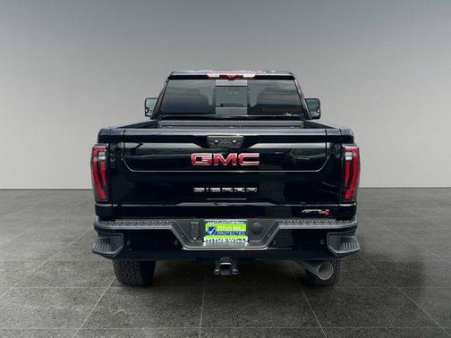 2025 GMC Sierra 2500 AT4