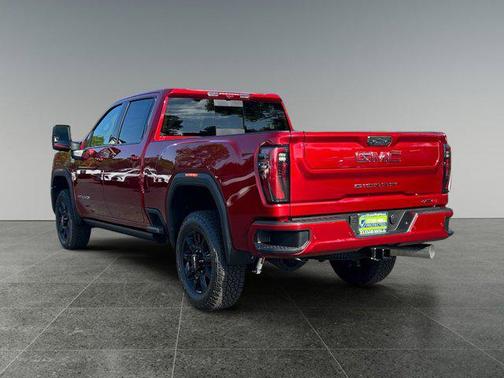 2025 GMC Sierra 2500 AT4
