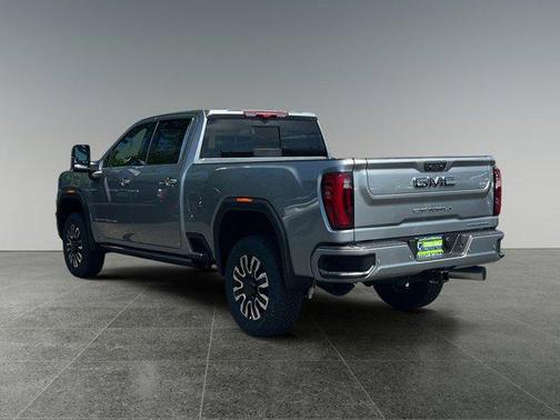 2025 GMC Sierra 3500 Denali