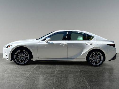 2022 Lexus IS 300 Base
