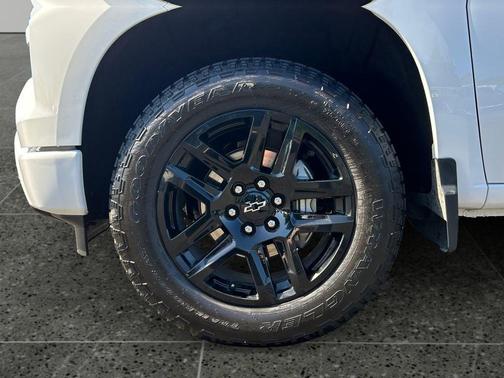 Summit White 2024 Chevrolet Silverado 1500 RST