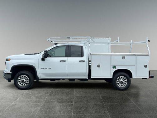Summit White 2026 Chevrolet Silverado 2500 WT