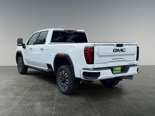 2025 GMC Sierra 3500 Denali