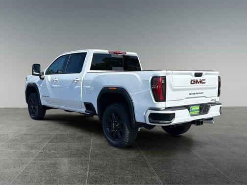2025 GMC Sierra 2500 AT4