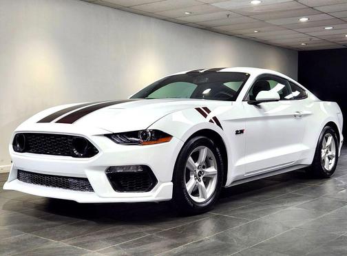 2019 Ford Mustang EcoBoost