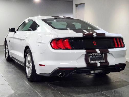 2019 Ford Mustang EcoBoost