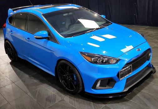 Blue 2017 Ford Focus RS Base