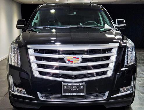2017 Cadillac Escalade Luxury