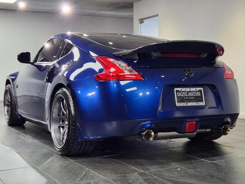 Blue 2016 Nissan 370Z Base