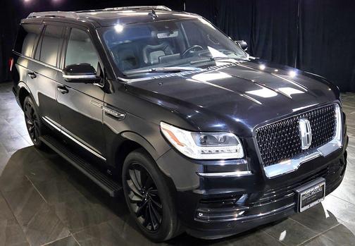 Black 2020 Lincoln Navigator Reserve
