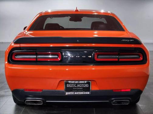 2016 Dodge Challenger R/T Scat Pack