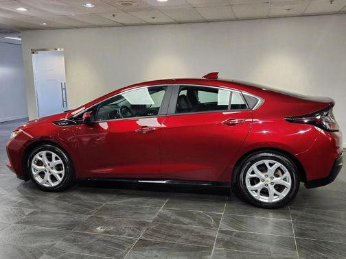 2017 Chevrolet Volt Premier