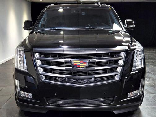 2015 Cadillac Escalade Luxury