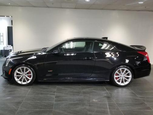 Photo 4 of 33 of 2016 Cadillac ATS-V Base