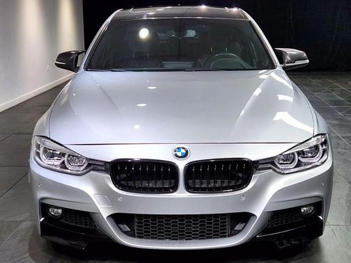 2017 BMW 330 330i xDrive Sedan 4D