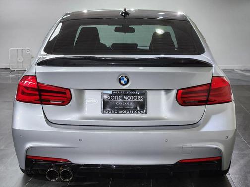 2017 BMW 330 330i xDrive Sedan 4D