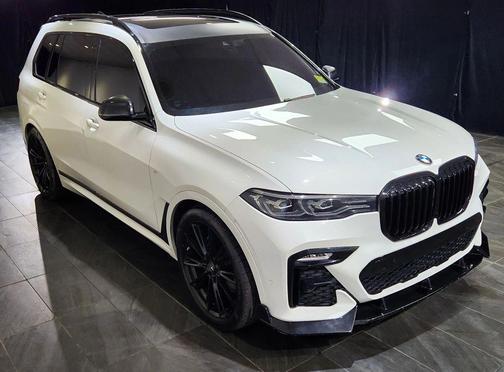 White 2021 BMW X7 xDrive40i