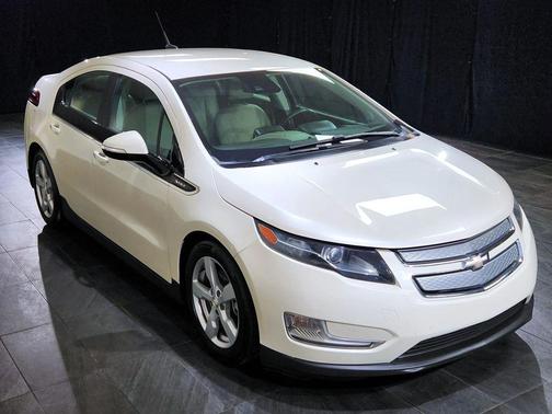 2014 Chevrolet Volt Base