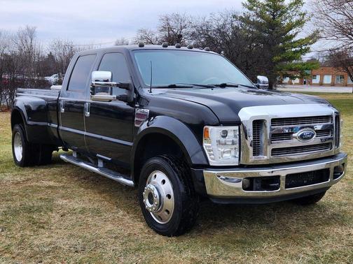 2008 Ford F-450 Lariat Pickup 4D 8 ft