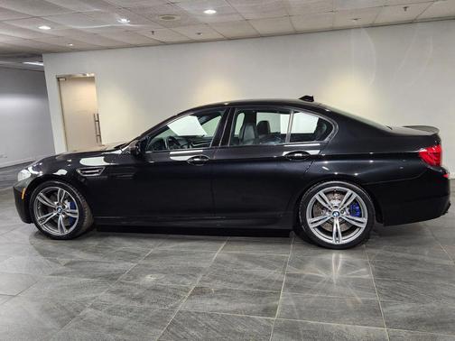 2013 BMW M5 Base