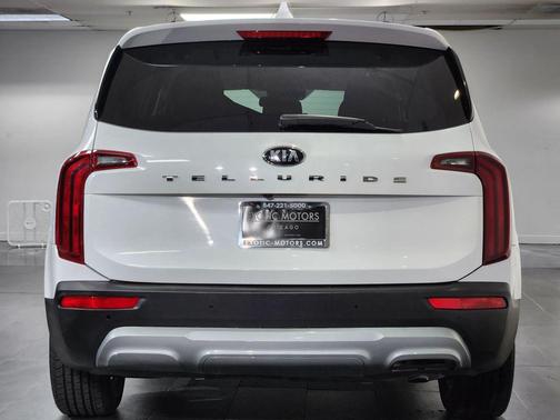 2021 Kia Telluride LX Sport Utility 4D