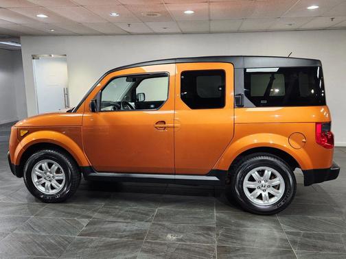 Orange 2007 Honda Element EX Sport Utility 4D