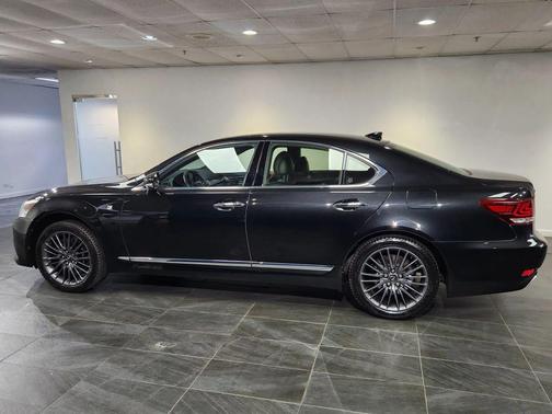 2017 Lexus LS 460 Base