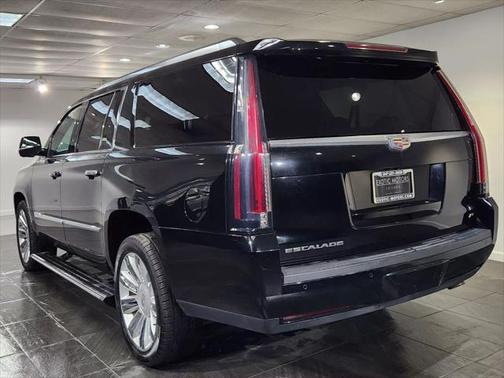 2015 Cadillac Escalade ESV Sport Platinum