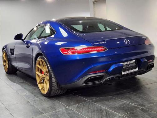 2016 Mercedes-Benz AMG GT S Coupe 2D