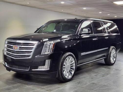 2017 Cadillac Escalade ESV Sport Platinum