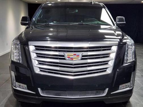 2017 Cadillac Escalade ESV Sport Platinum