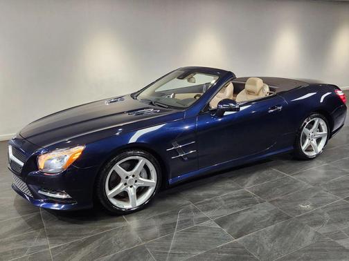 2013 Mercedes-Benz SL-Class SL 550 Roadster 2D