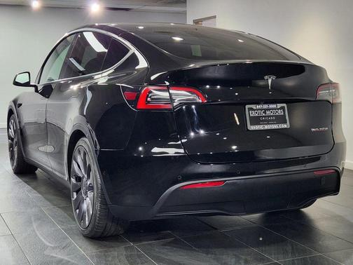 2022 Tesla Model Y Performance Sport Utility 4D