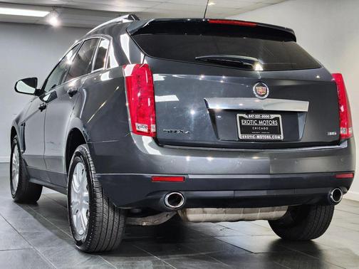 Black 2016 Cadillac SRX Luxury Collection
