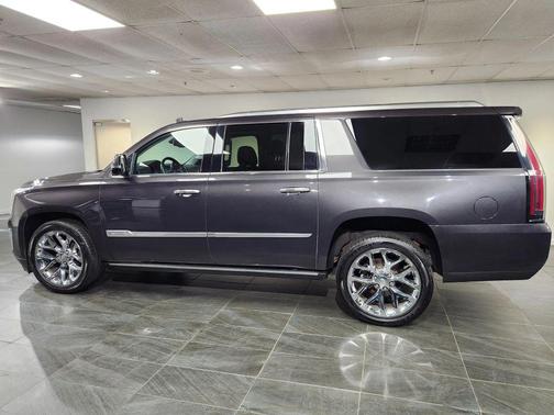 2016 Cadillac Escalade ESV Sport