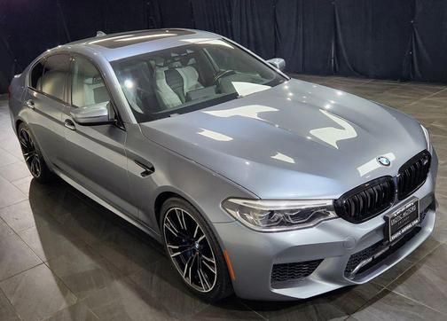 Gray 2018 BMW M5 Base