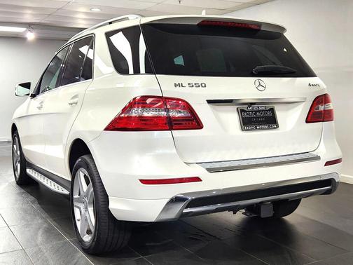 2014 Mercedes-Benz M-Class ML 550 4MATIC Sport Utility 4D