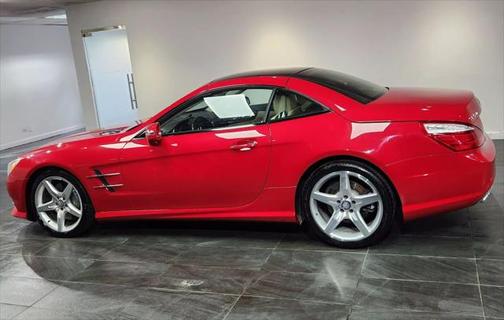 2013 Mercedes-Benz SL-Class SL 550 Roadster 2D