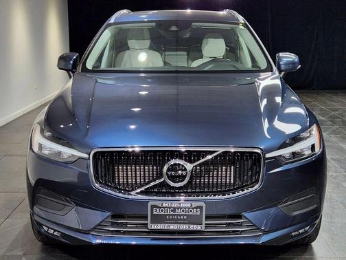 2021 Volvo XC60 T5 Momentum