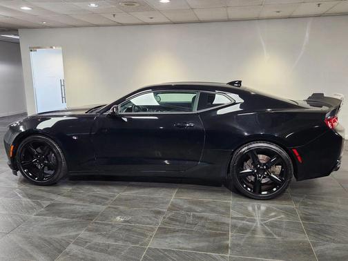 Black 2017 Chevrolet Camaro 1SS
