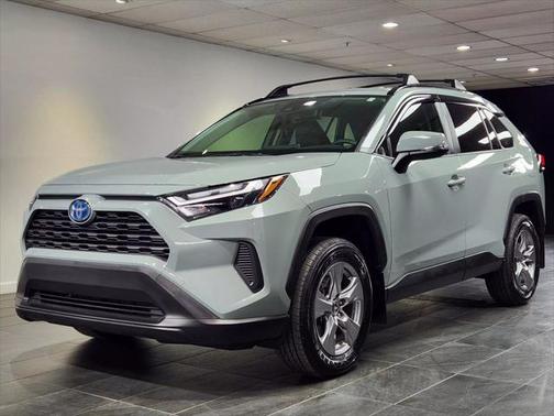 2023 Toyota RAV4 Hybrid XLE