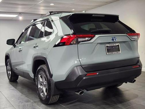 2023 Toyota RAV4 Hybrid XLE