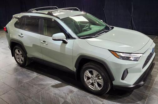 2023 Toyota RAV4 Hybrid XLE
