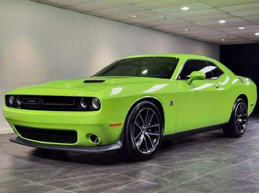 2015 Dodge Challenger R/T Scat Pack