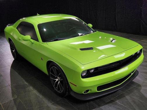 2015 Dodge Challenger R/T Scat Pack