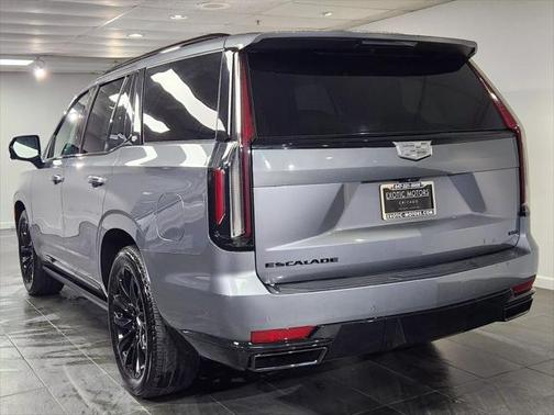 2022 Cadillac Escalade Sport Platinum